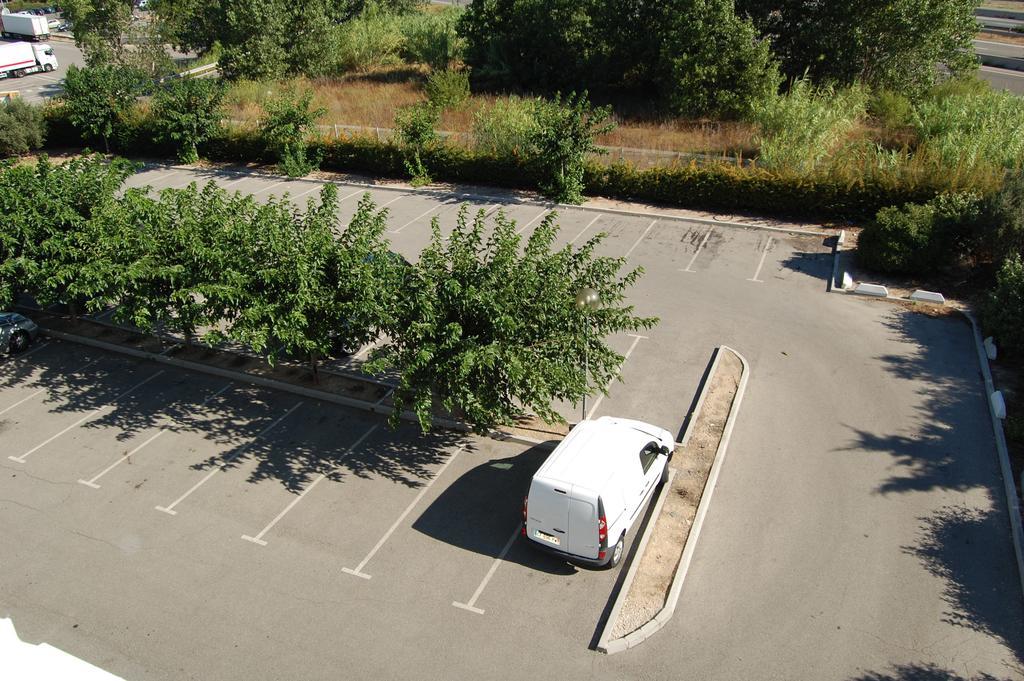 ibis Budget Hotel Vitrolles Eksteriør billede